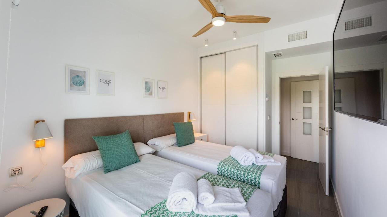 Homity Holidays - Playa Granada - Marina Golf Motril Exterior foto